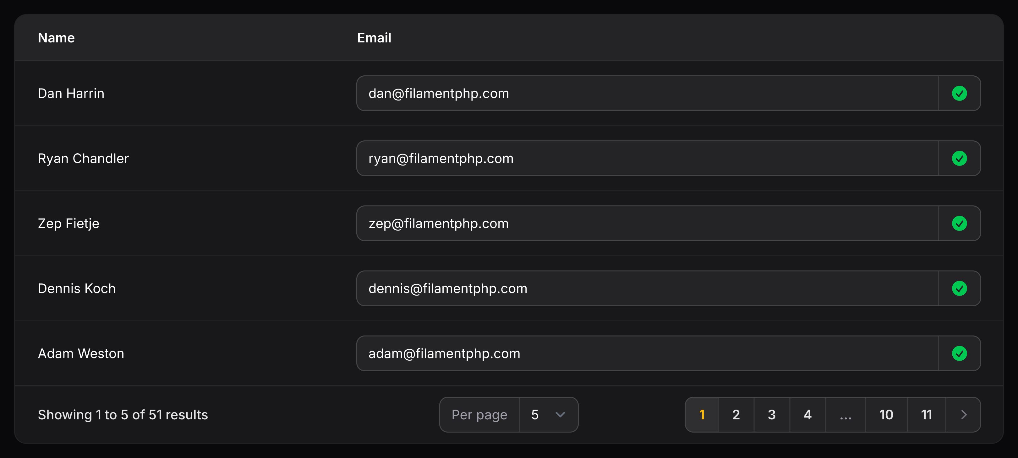 Text input column with suffix icon in color